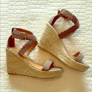Qupid Boston Braided Suede Espadrille Wedge/Size 9